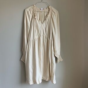 Old Navy cream peasant dress